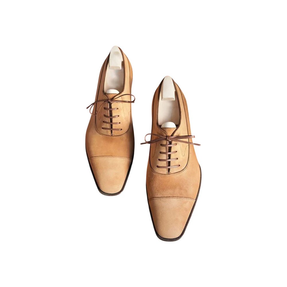 M89 Sabbia — Men's Camel Sand Two-Tone Leather & Suede Cap-Toe Square-Toe Lace-Up Oxford Dress Shoes with Leather Sole - Image 1